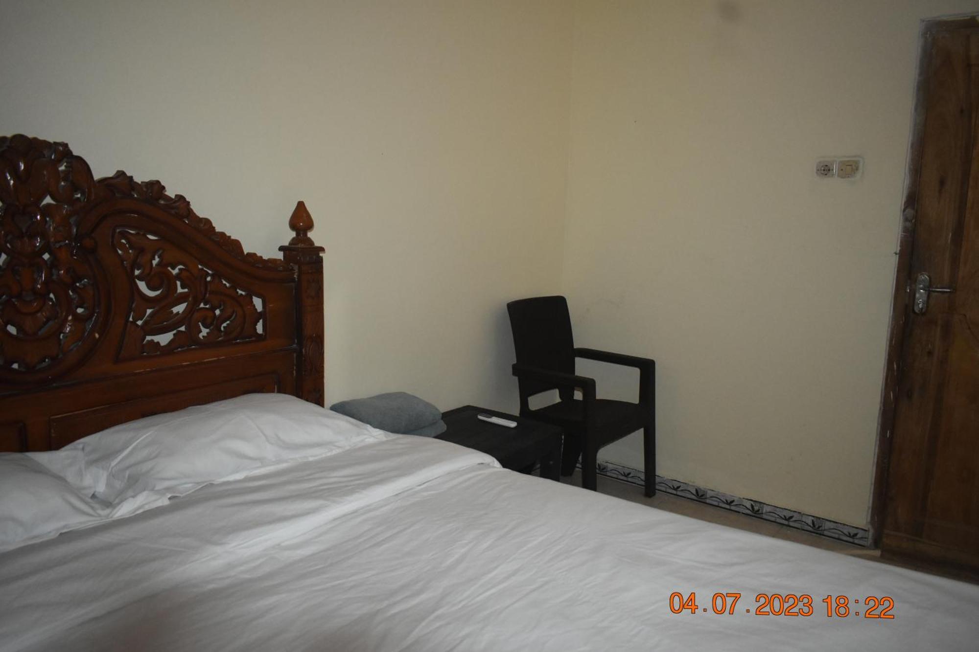 Four-G Home Stay & Komodo Tour 纳闽巴霍 外观 照片