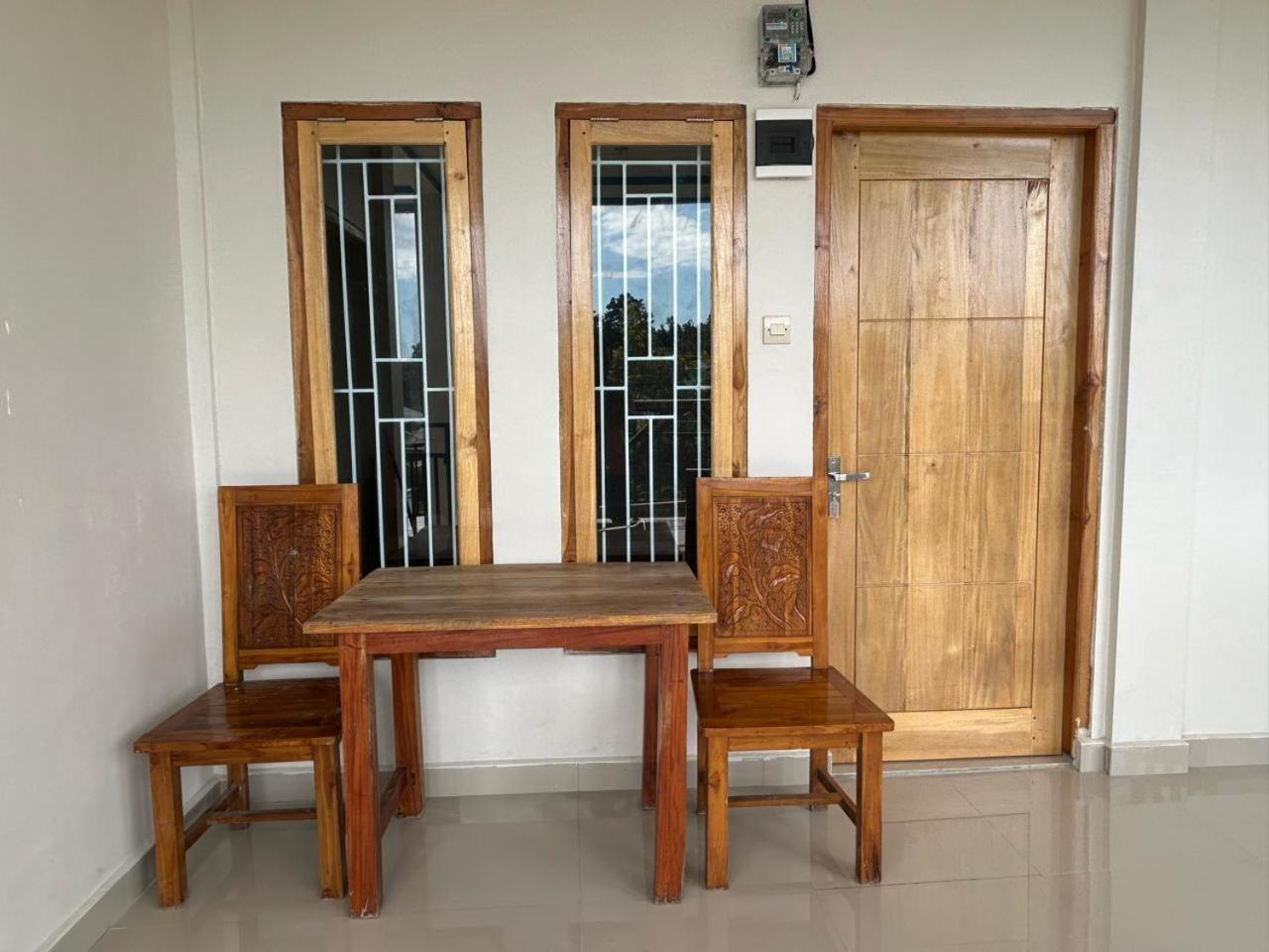 Four-G Home Stay & Komodo Tour 纳闽巴霍 外观 照片